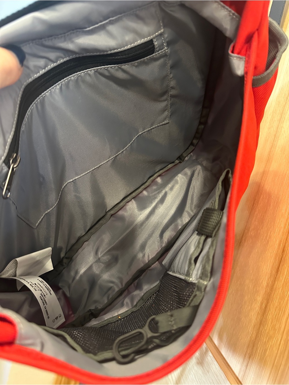 Patagonia Red Mini Mass - Picture 7 of 10